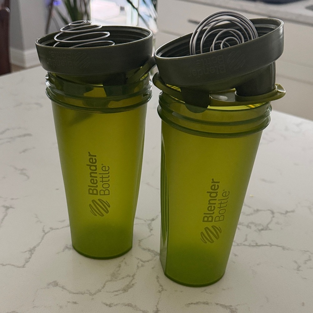 BlenderBottle Green Shaker Cups